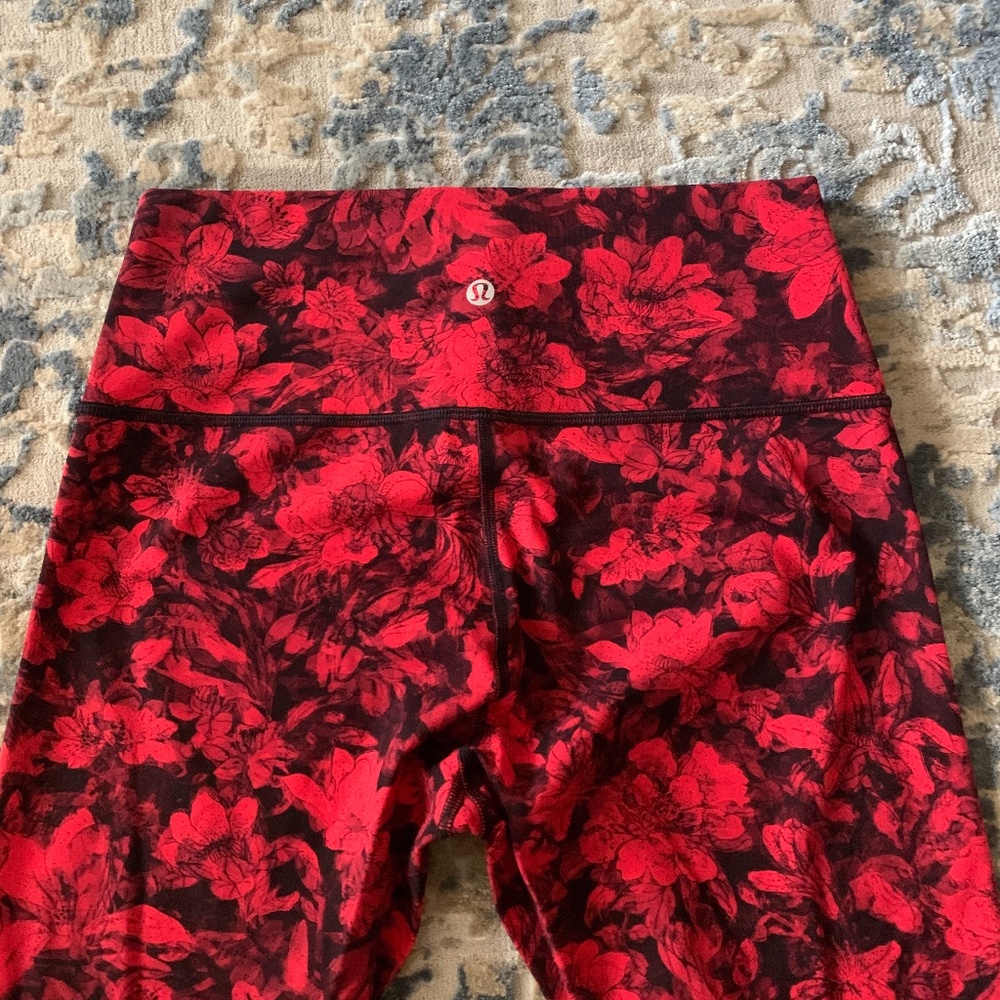 Lululemon cropped legging